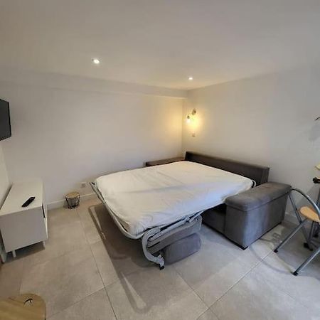 Studio 2 Personnes Equipe Carignan-de-Bordeaux Esterno foto