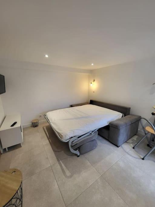 Studio 2 Personnes Equipe Carignan-de-Bordeaux Esterno foto
